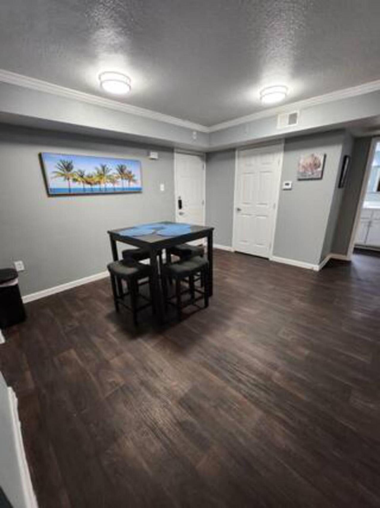 Blue Shark *B501* @ Medical Center 1Br Modern King Apartment With Private Patio 휴스턴 외부 사진