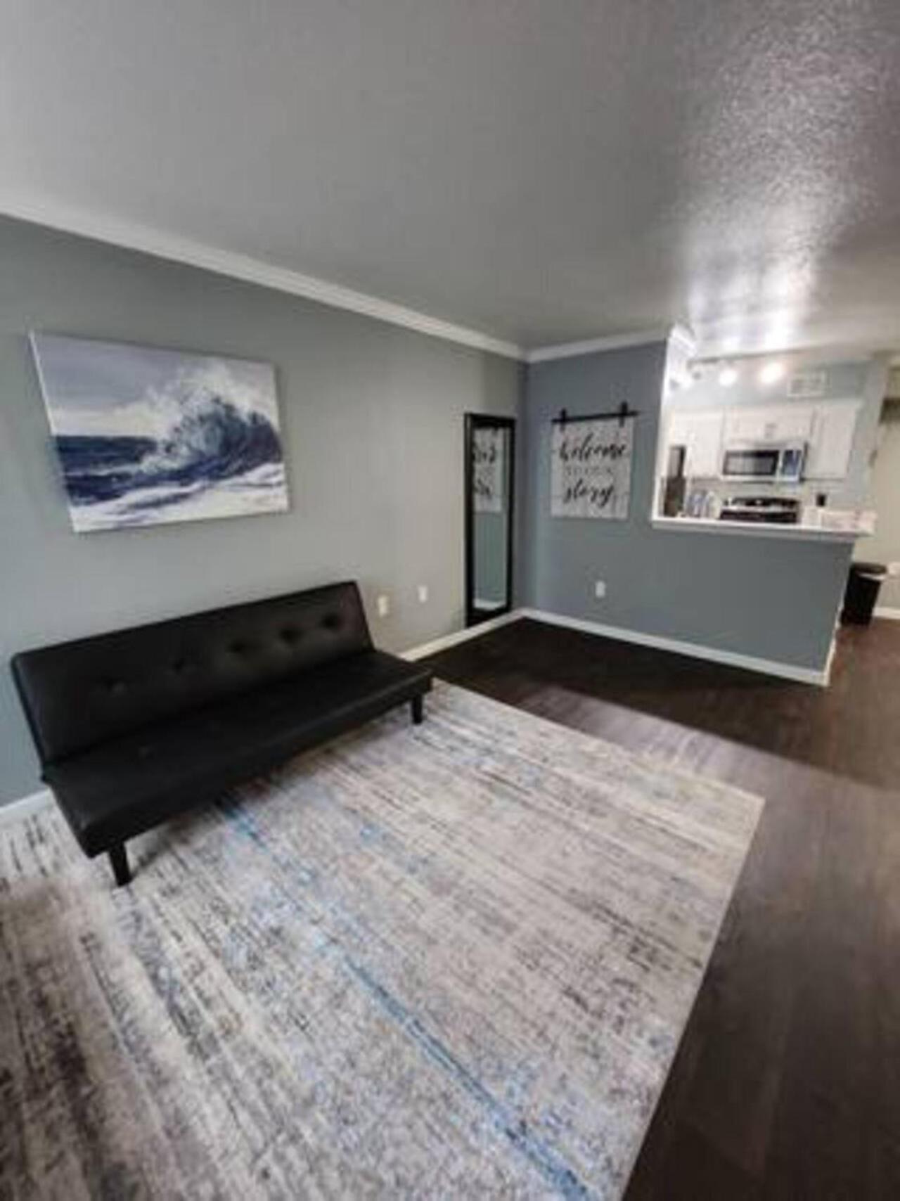 Blue Shark *B501* @ Medical Center 1Br Modern King Apartment With Private Patio 휴스턴 외부 사진